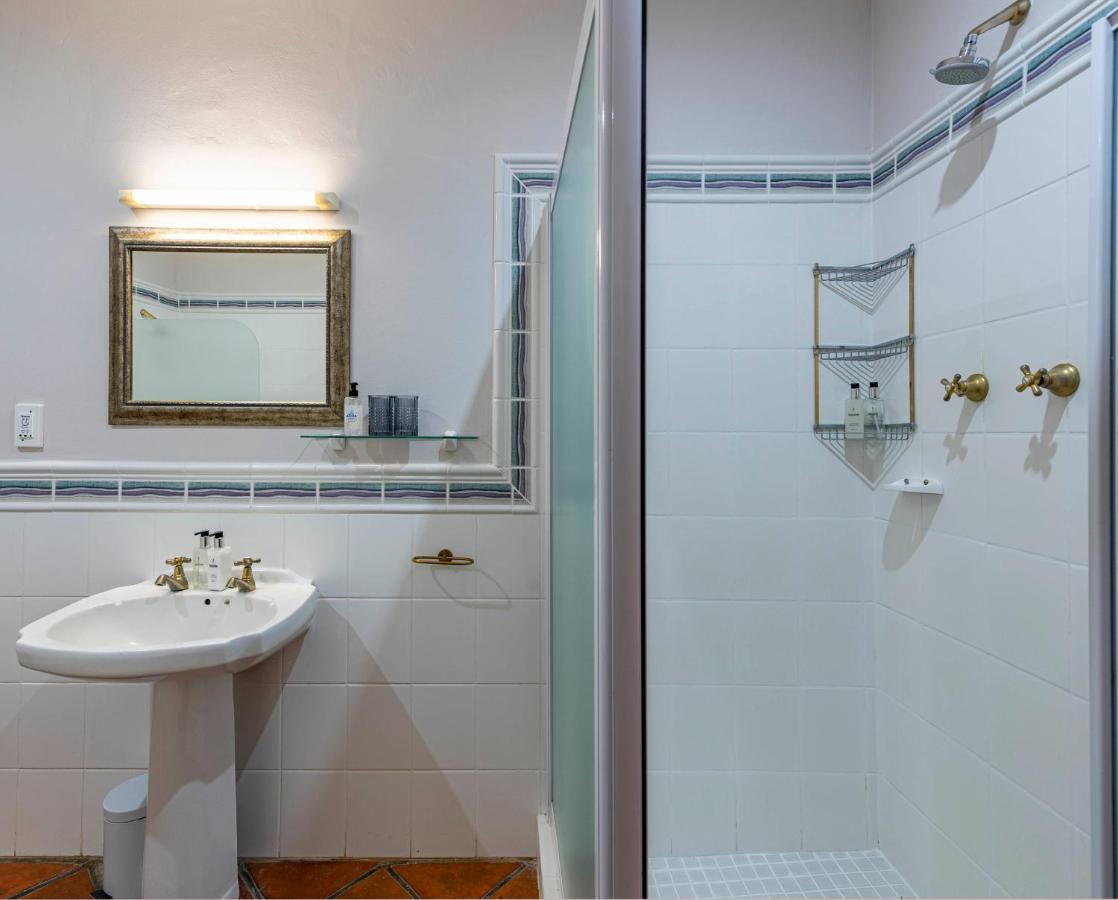 L'Auberge Chanteclair Franschhoek Bagian luar foto